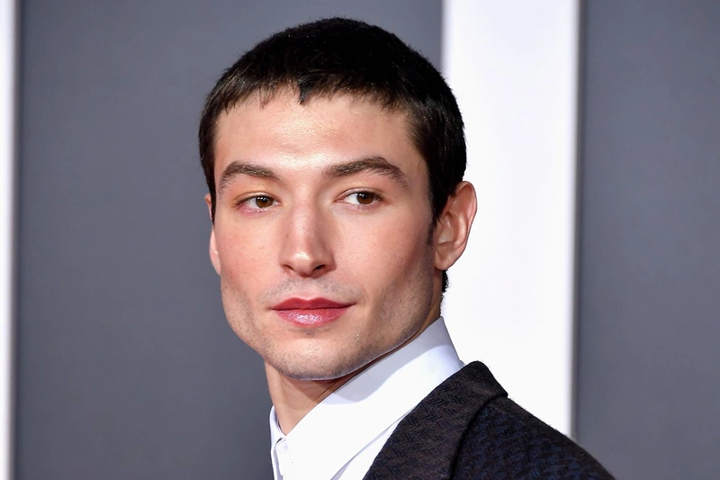Эзра Миллер